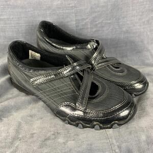 Sportek Womens  Size 7 Athletic Slip On Hook & Loop Closure Shoe Gray Black READ